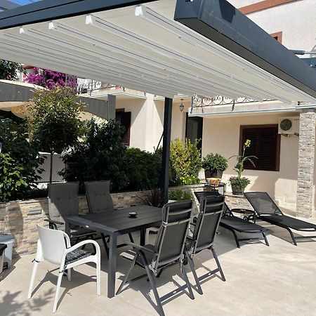 Holiday Home Barska Vila Εξωτερικό φωτογραφία