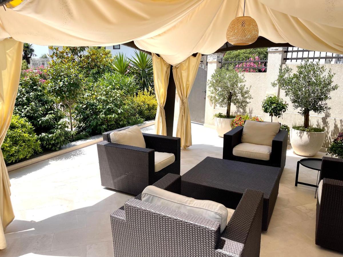 Holiday Home Barska Vila Εξωτερικό φωτογραφία