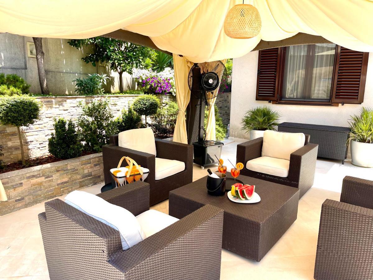 Holiday Home Barska Vila Εξωτερικό φωτογραφία
